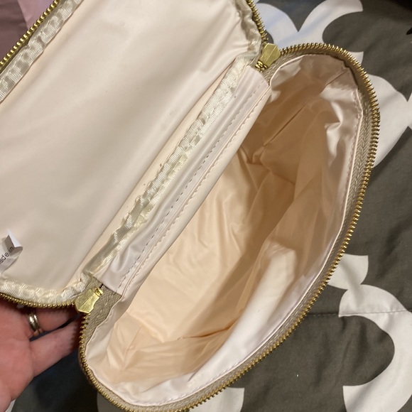 SOLD Out to lunch kate spade insulated bag - Picture 2 of 2